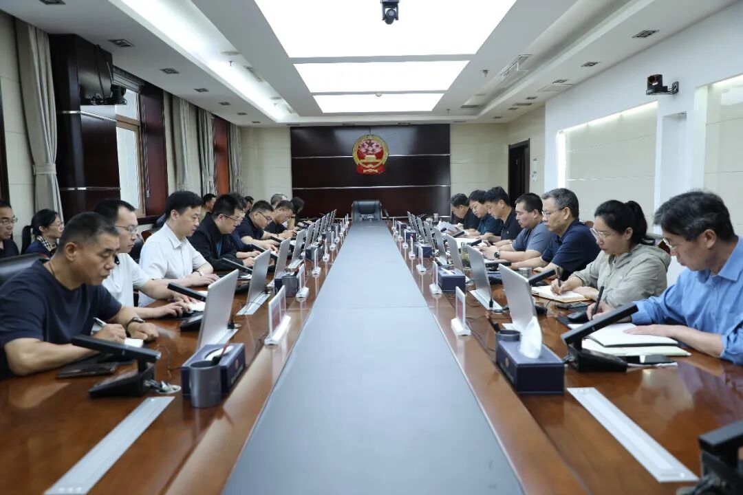 ��̨�м��Ժ�ٿ����飨���󣩻��鴫��ѧϰ�᳹�е�ʮһ�ε����ᡢ��������龫��